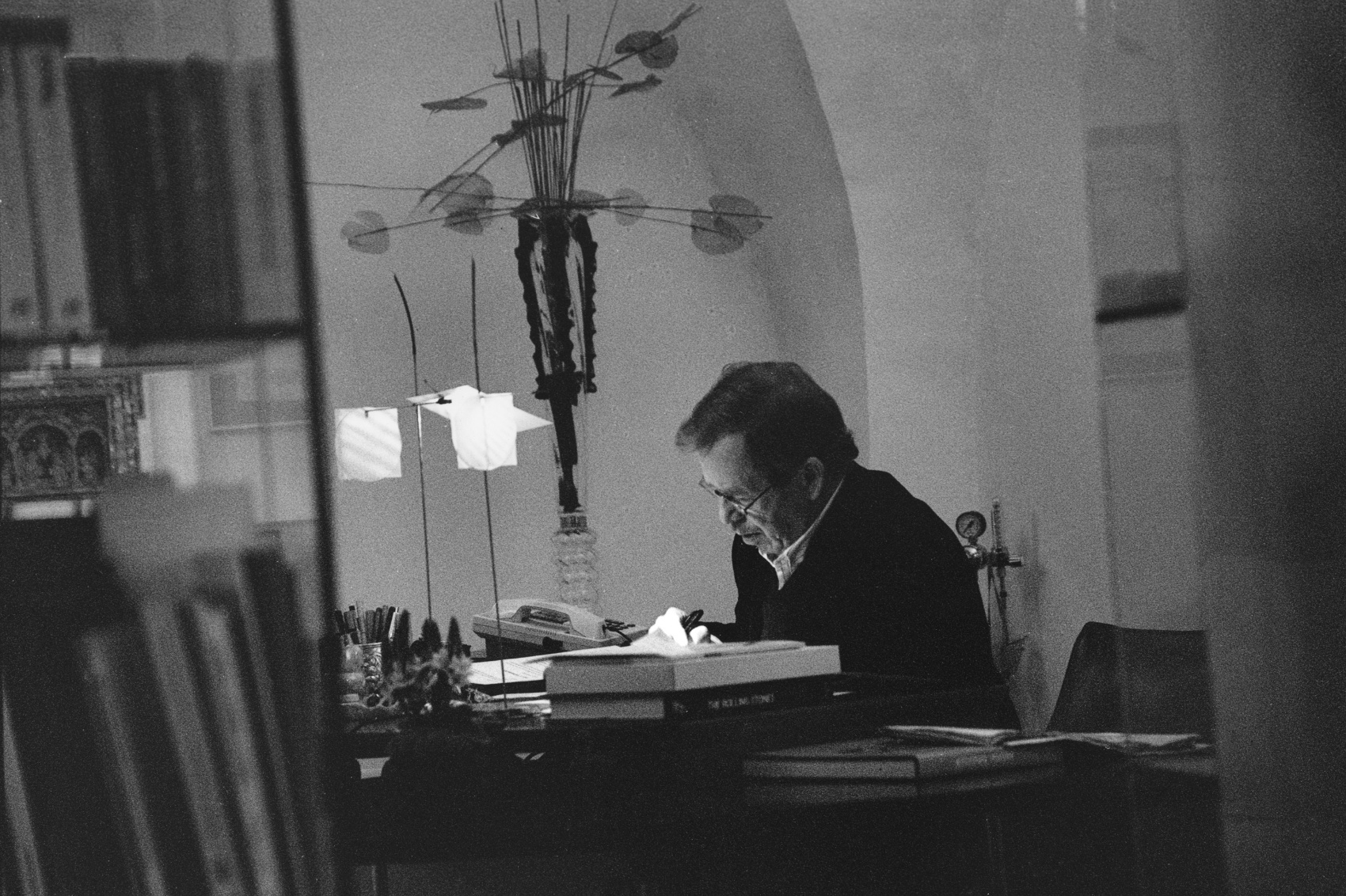 Vaclav-Havel_kredit-Oldrich-Skacha-archiv-Knihovny-Vaclava-Havla.jpg